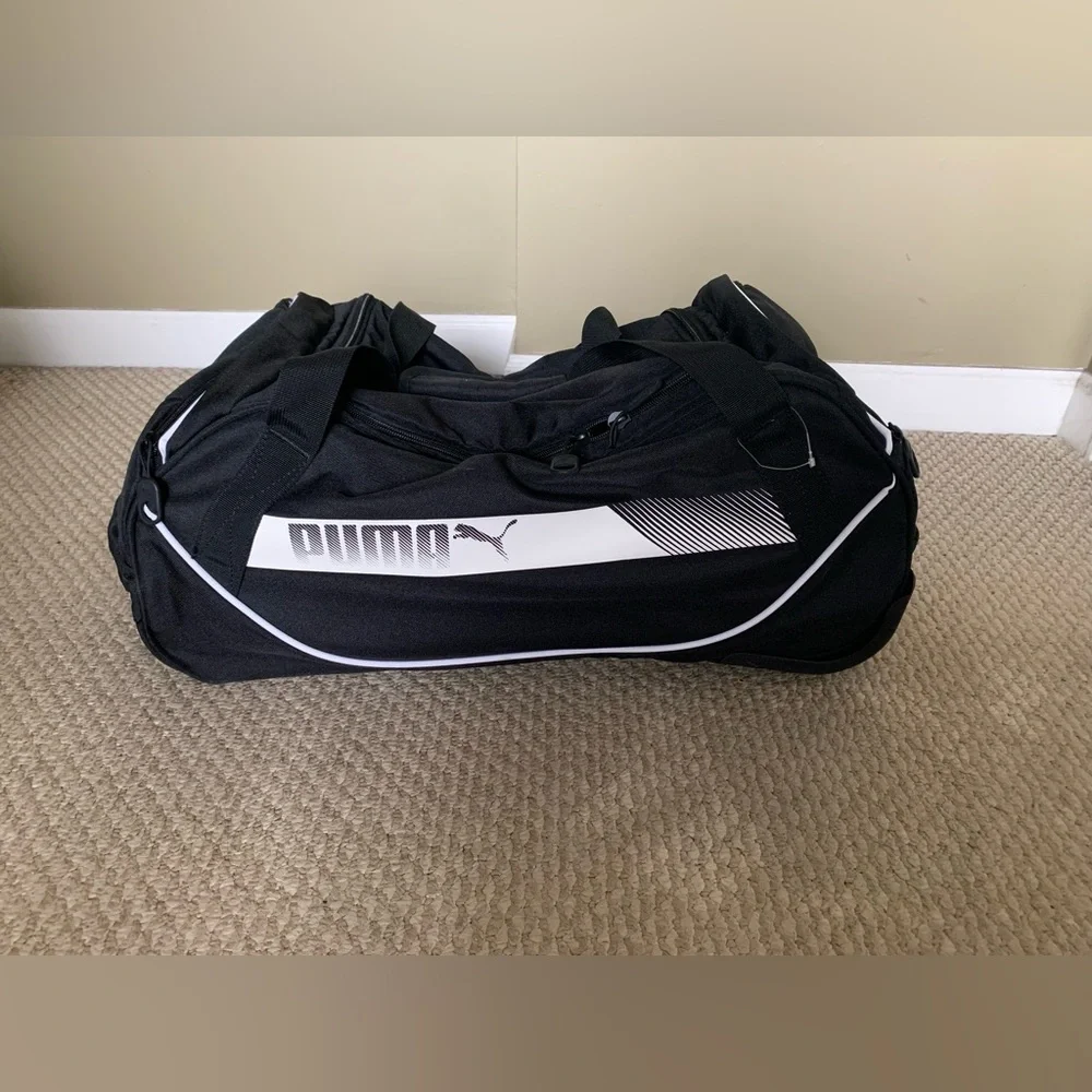 22” Vintage Puma Duffle Travel Sleepover Gym School Rolling Bag with Wheels